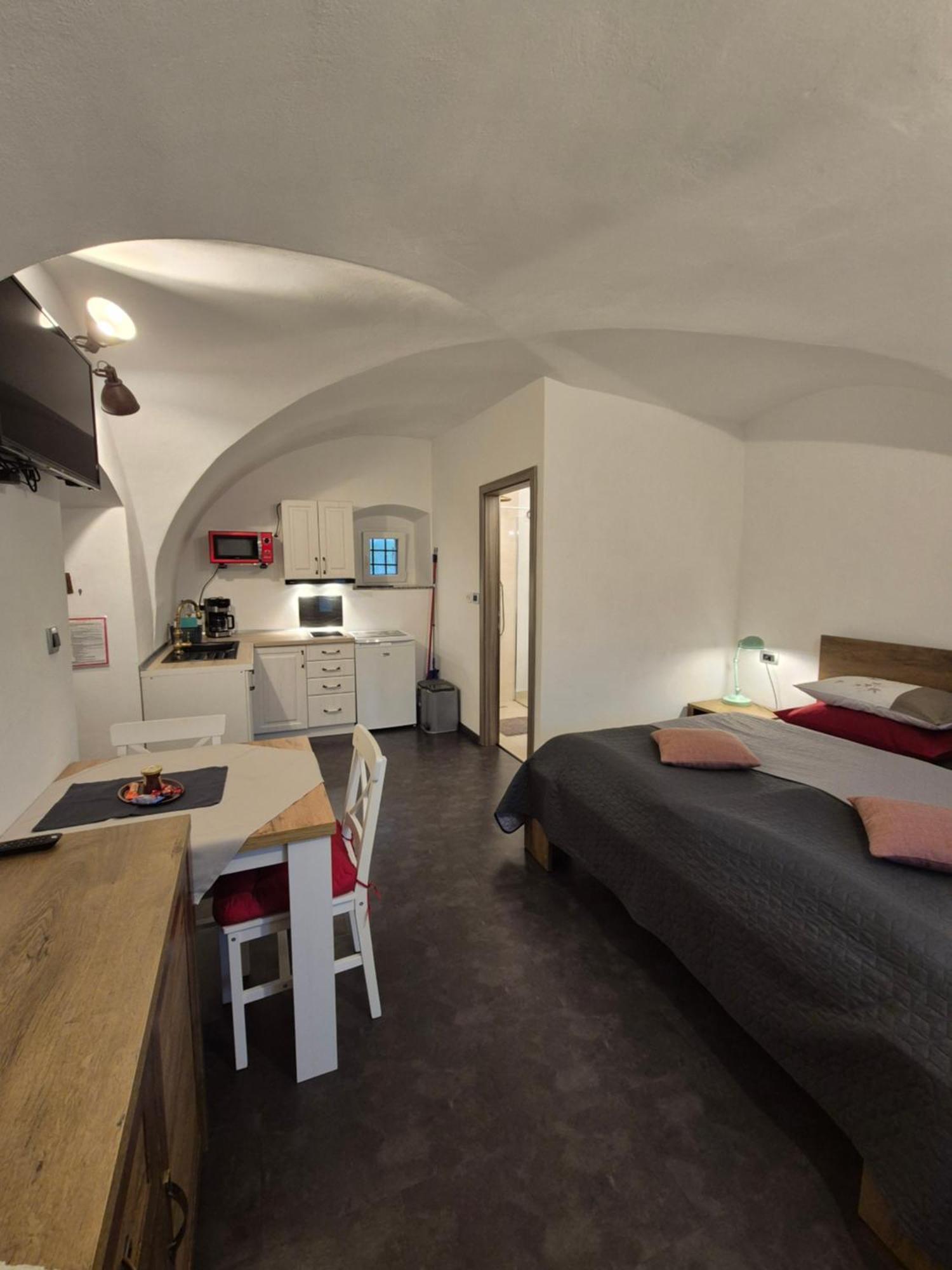 Apartmaji Pr'Pisk Bohinjska Bela Room photo